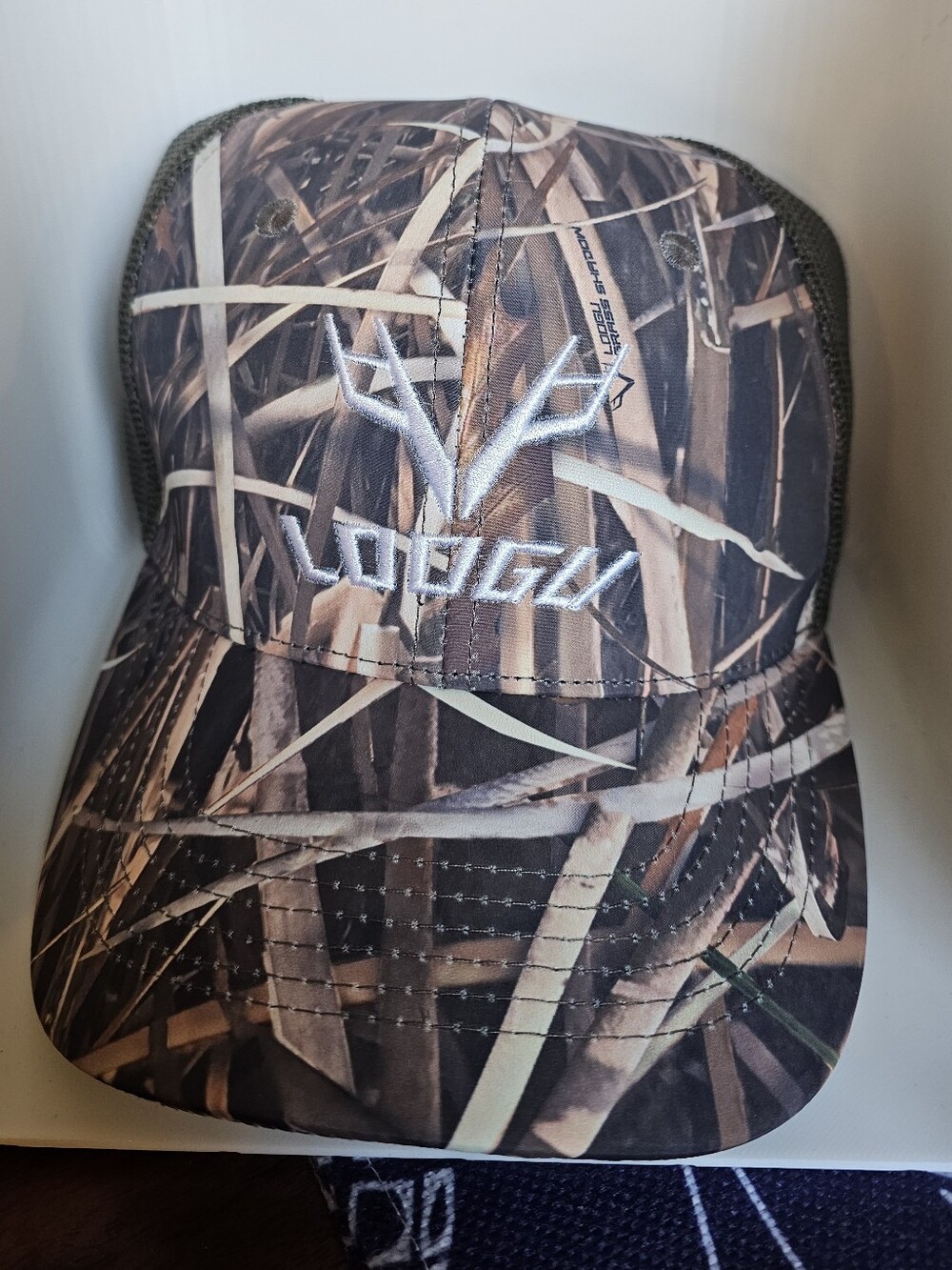 LOOGU Fishing Hat Mesh Back /Adjustable Baseball Trucker Cap /Camo